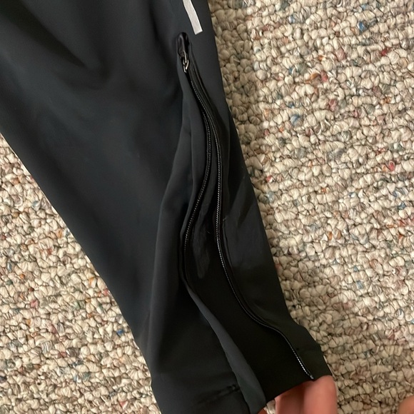 Nike drifit training pants men’s medium tighter style fit - Picture 3 of 10